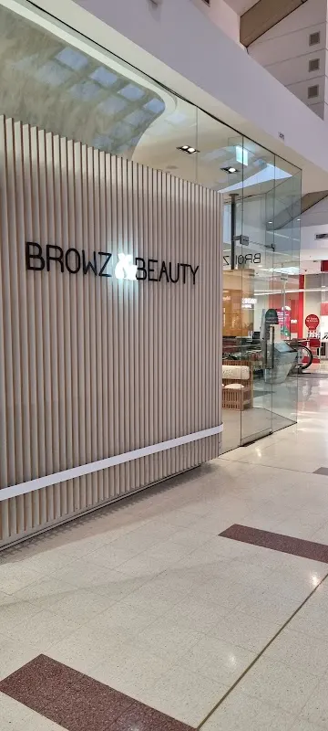 Browz & Beauty Westfield Marion — Beauty salon in Oaklands Park